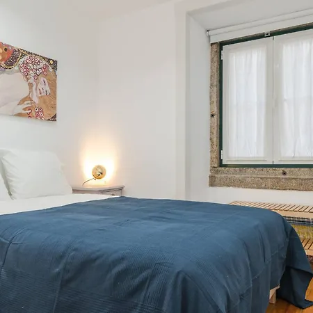 Downtown Tiles Apartment *