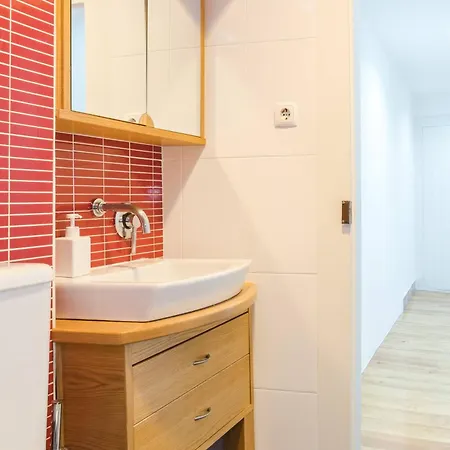 Apartment Downtown Tiles